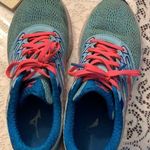 Mizuno  wave shadow Photo 0