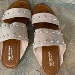 Arizona Jean Company Size 6, light pink sandals with pearl embellishments, slip on Photo 2