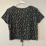 ⭐️Honey Collection bundle of 2 floral cinched front cropped tops size large Black Photo 12