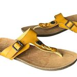 blowfish Malibu Barro Sandal 9.5 Yellow Buckled T-Strap Comfort Coconut Girl Photo 0