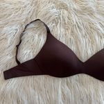 SKIMS Wireless Push Up Plunge Bra Cocoa Size 34DD Photo 2
