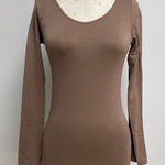 Dynamic Boutique Magic Top OS Photo 0