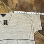 NWT Yak & Yeti Gray Tiered Short Sleeve T Photo 5