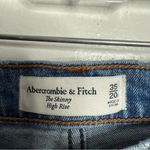 Abercrombie & Fitch The Skinny High Rise Size 35/20 Short Photo 5