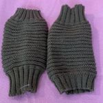 Knitted Hand warmers Photo 0