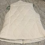 Unbranded White Sleeveless Puffer Jacket Size XL Photo 3
