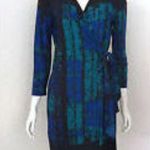 BCBGMAXAZRIA 💕💕 Adele Printed Wrap Dress Photo 6