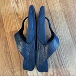 FitFlop Sandal Women 7 Lulu Black Shimmer Suede Thong Walking Toning EUC Photo 7