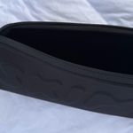 SKIMS Clutch Photo 8