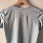 Lululemon Athletic pale green short sleeve tee top t-shirt stretch crew neck EUC Photo 4