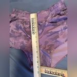 Lululemon Hotty Hot II Short Low Rise Camo Pink Multi 2.5" Size 8 Womens Photo 10