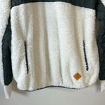Simply Southern Women’s White & Green Pullover Sherpa Size XL Photo 2