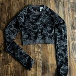 Gymshark Camo Seamless Long Sleeve Crop Top Photo 0