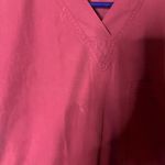 Style Burgundy V Photo 4