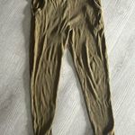 Amour Vert Amour very • Skylar Paris ribbed jogger in matcha Photo 0