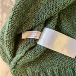 J.Crew NWT Green V Neck Beach Sweater Sz S - BIG SNAG in back needs repair Photo 4