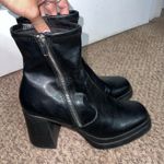 Steve Madden Kamila Black Block Heel Boots 10M Retro Y2K Square Toe Zip Photo 4