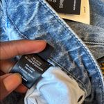 Hot Topic  Indigo Ultra High Rise Ghost Relaxed Fit Mom Jean Shorts SIZE 15 Photo 3