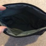 Black Textured Make Photo 3