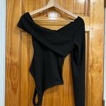 New with Tag Lulus Black Off The Shoulder Asymmetric Bodysuit Size Small Photo 0