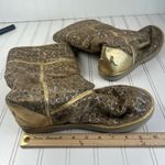 Coach Womenโs Gold Signature Monogram Winter Boots Size 9.5 Photo 6