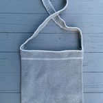 Grey/White Zip Up Knit Crossbody Bag Purse Gray Photo 3