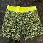Nike  booty shorts Photo 0