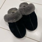 UGG Women's Scuffette II slippers Photo 0