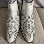 Roper WOMENS ROWDY GLITZ
Leather Ankle Boots Sz 8.5 NWT White Photo 4