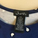 Justify NWOT  medium cold shoulder tunic Photo 2