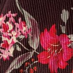 Roz & Ali  Floral Top Photo 2