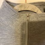 Alo Yoga  Accolade 1/4 Zip Pullover Athletic Heather Grey S Photo 2