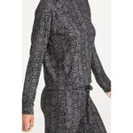 Beyond Yoga NWT  Hacci Raglan plaid Pullover XXL Photo 4