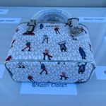 Michael Kors MK Jet Set Girls XS Carryall Tote - Bright White Photo 7