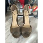 Perugia Olive Green & Pink Embroidered Platform Heels Size 8 Photo 2