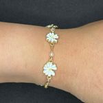 Handmade Daisy flower gold chain bracelet with pearl beads Photo 3