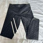 Athleta  Leggings Pants Womens Small Black Gray Geometric Acitvewear Stretch Yoga Photo 0