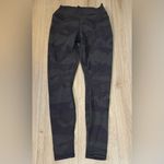 Alo Yoga  Black Camouflage Leggings camo tights Photo 1