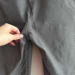 Emma & Olivia Black and White Houndstooth Print Cropped Ankle Pants, Size Small Photo 9