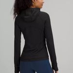 Lululemon Long Sleeve Photo 6