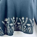 Icelandic 100% wool beautiful cardigan sweater with embroidery designs Black Size L Photo 11