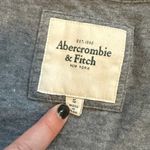 Abercrombie & Fitch Women’s Small Gray Yellow Decal A&F 92 V-neck T-shirt Top Photo 5