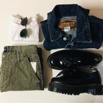 BDG Olive Green Mid-Rise Slim Fit Cargo Pants Size 26 NWT Photo 2