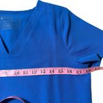 FIGS  Catarina One-Pocket Scrub Top Women's XS Royal‎ Blue V-Neck Short Sleeve Photo 7