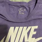 Nike  Lavender Short Sleeve Logo Tee Sz M Photo 2