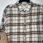 American Eagle  Outfitters women’s cropped flannel Size Small Photo 3