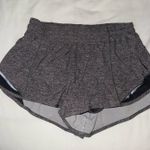 Lululemon  Hot Hot Shorts Photo 0