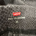 Levi's Pull On Legging Size 22 Gray Snake Print Photo 6