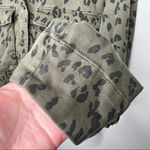 Cloth & Stone  Anthropology Green Leopard Lightweight Utility Jacket Size S Photo 6