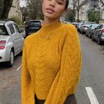 Aritzia NWOT Sunday best melly crop sweater white cap grey 2xs xxs mock neck Photo 3